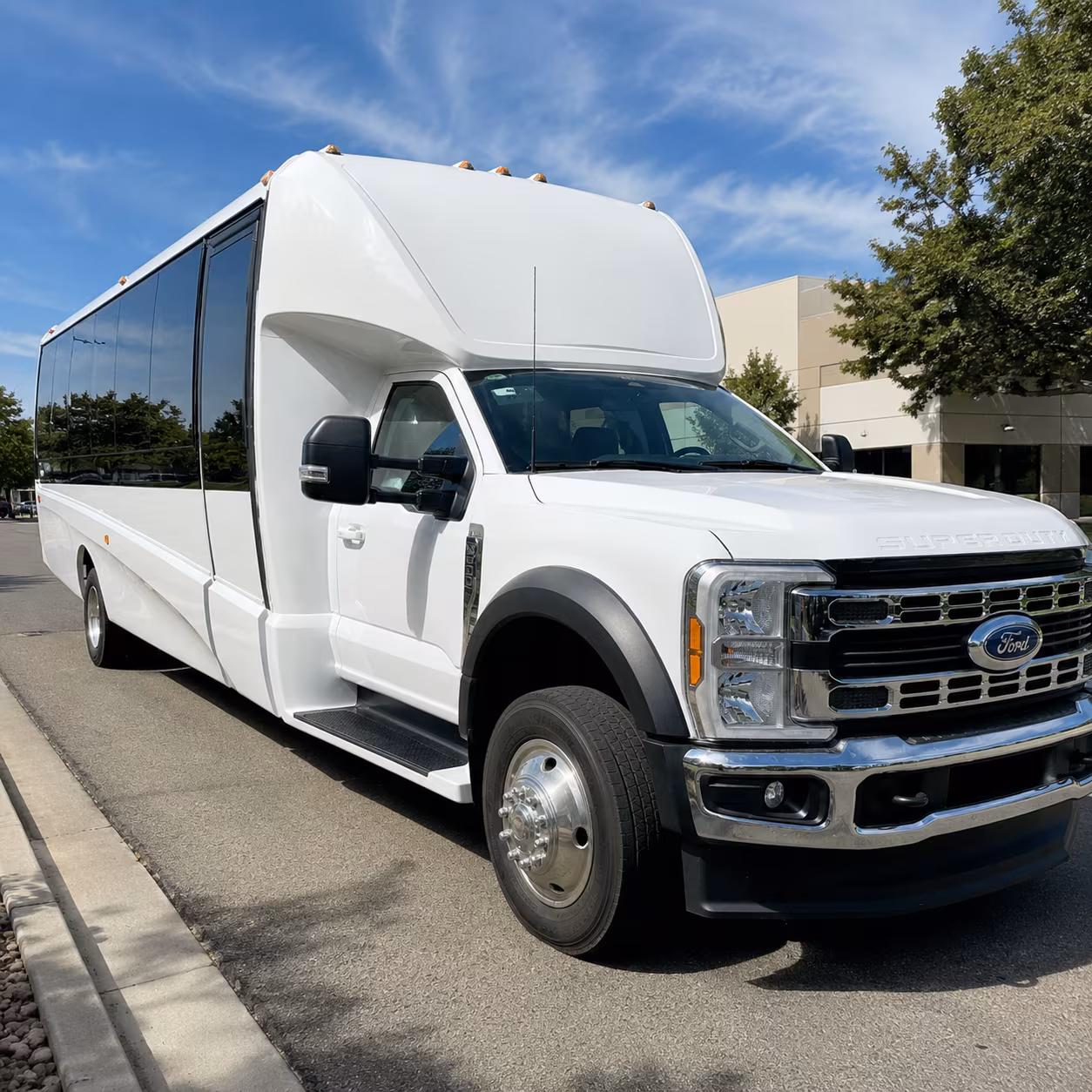 lakewood airport transportation